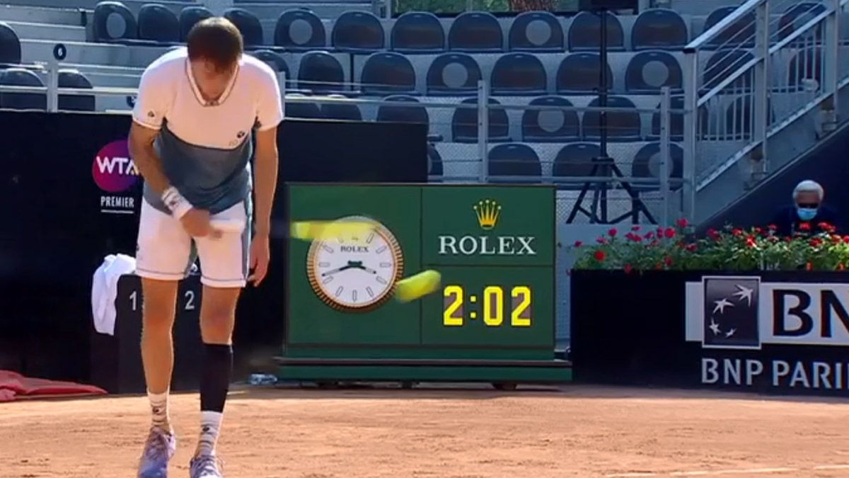 Alexander Bublik sorprendió con dos saques desde abajo