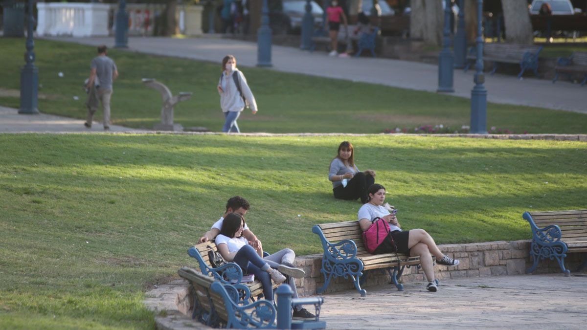 Pronóstico del tiempo en Mendoza: este miércoles seguirá el calor