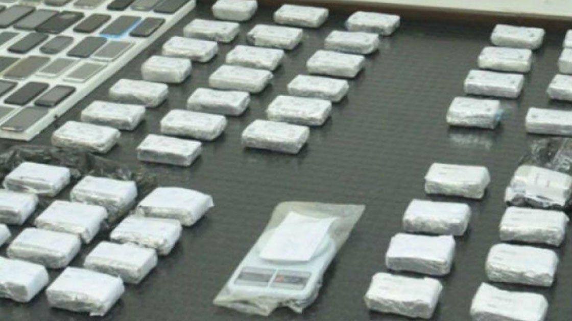 Secuestraron más de 100 kilos de cocaína que iban a ser traficados a Israel camuflados en muebles