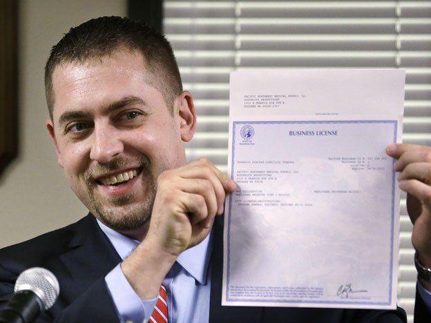 Washington emite primera licencia de marihuana