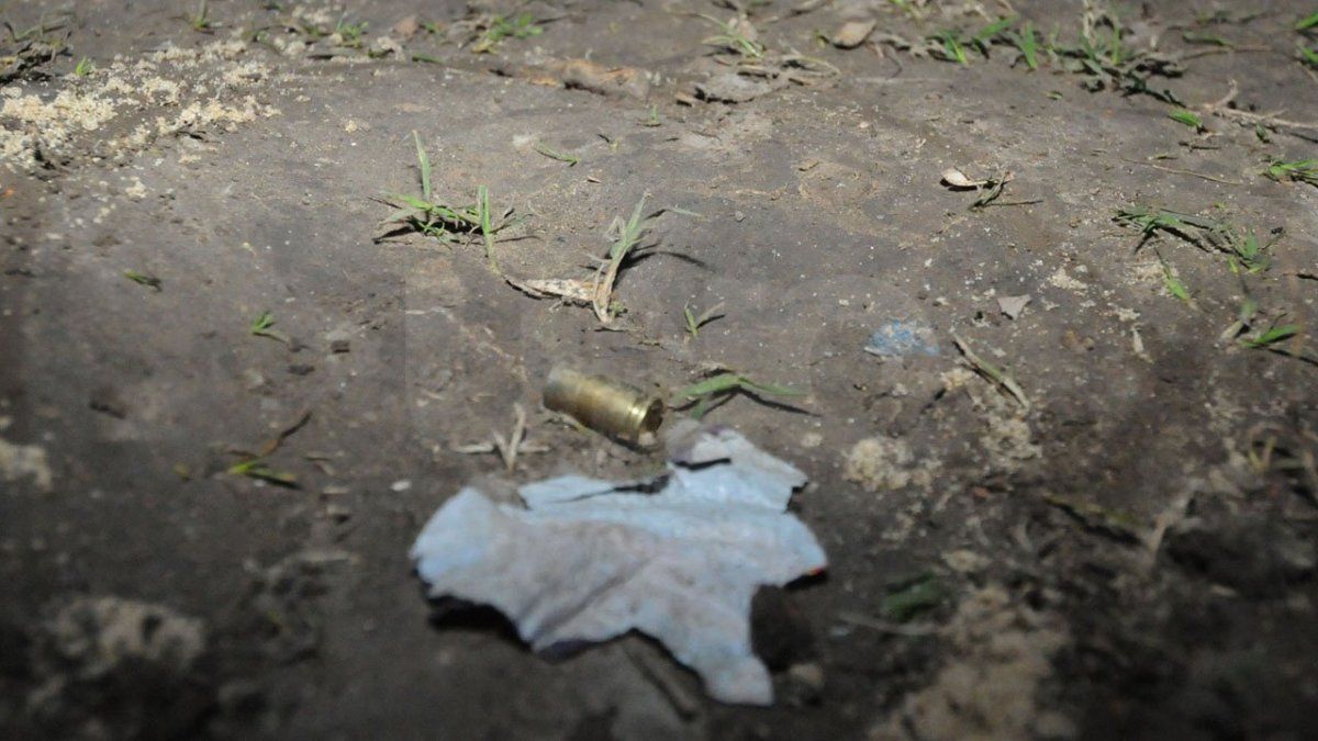 Asesinaron a balazos a un joven en el barrio El Tanque de Santo Tomé