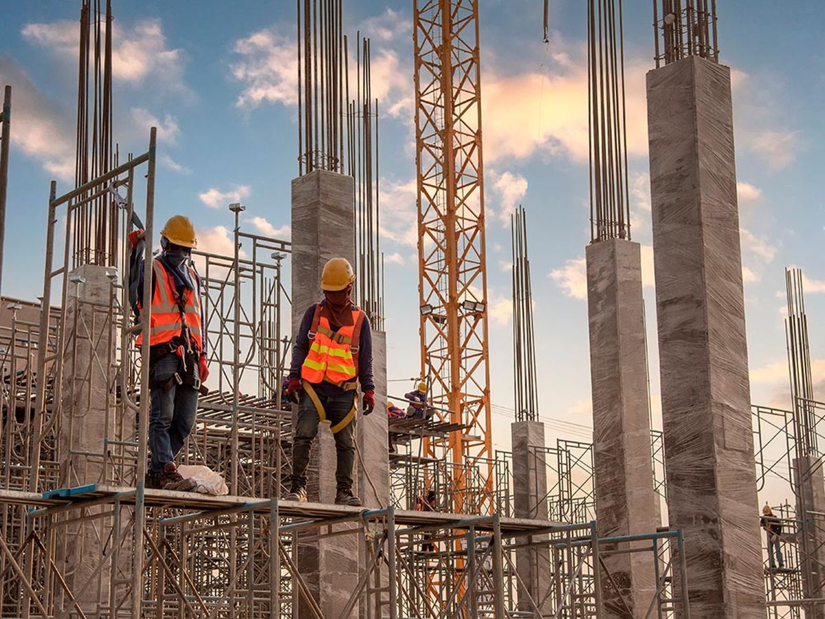 Los contratistas se veían afectados por su trabajo informal. Los contratistas se veían afectados por su trabajo informal.