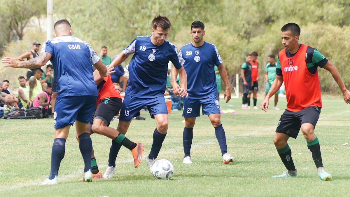 La Lepra tuvo su primer ensayo del 2024 ante San Martín de San Juan (UNO/Nicolás Ríos)