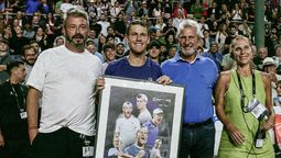 El Peque fue homenajeado.