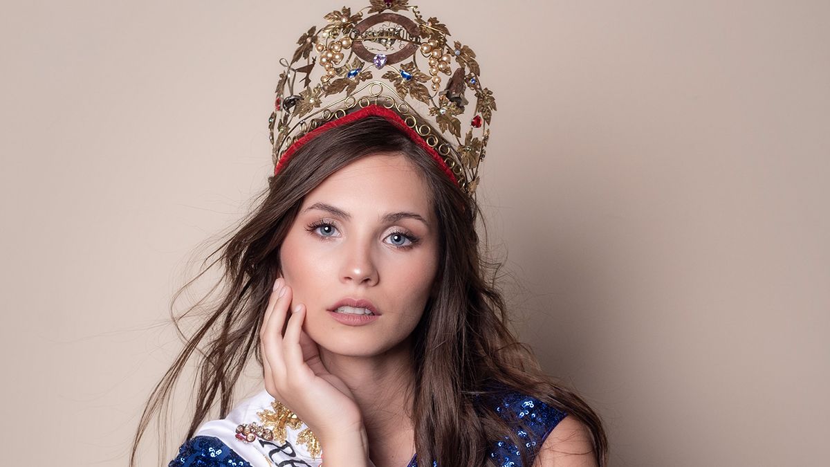 La reina de Guaymallén elegida en Maipú, Julieta Lonigro, tras la decisión del municipio de no concretar esa instancia con todos los atributos.