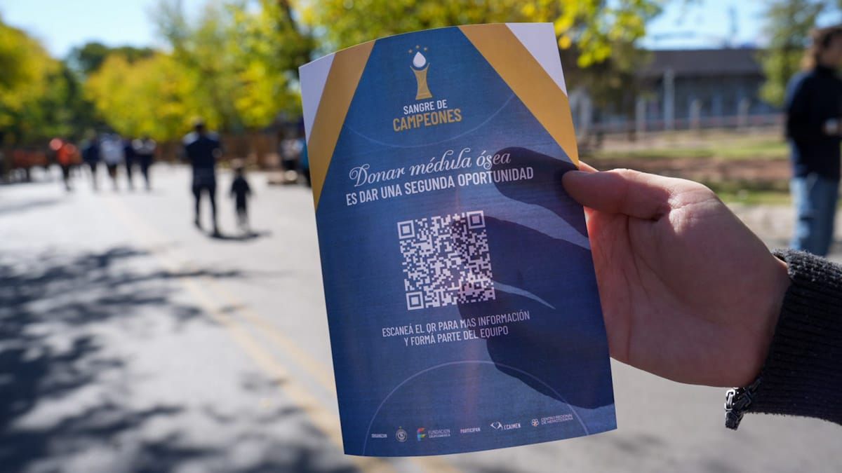 Con tu inscripción para donar sangre, podés quedar inscripto en un registro nacional de donante de médula ósea. Con tu inscripción para donar sangre, podés quedar inscripto en un registro nacional de donante de médula ósea.