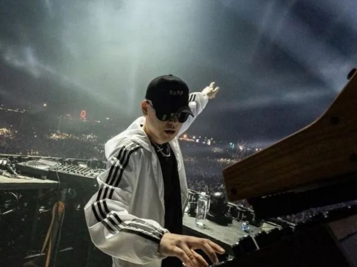 Biza gratis. Bizarrap: ¿cómo ver en vivo y gratis sus shows en internet?