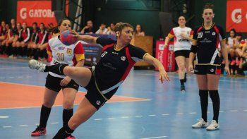 La primera final quedó para Regatas