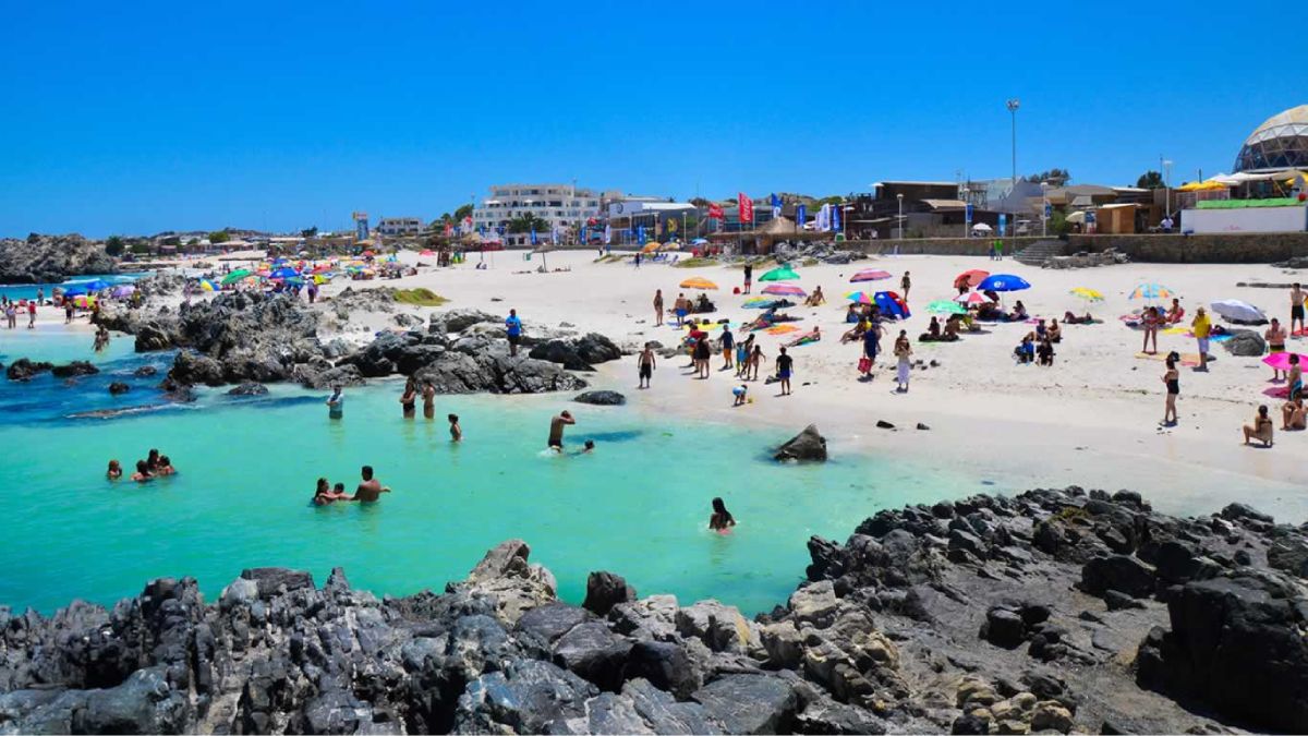 Será un fin de semana ideal para visitar las playas en Chile. Será un fin de semana ideal para visitar las playas en Chile.
