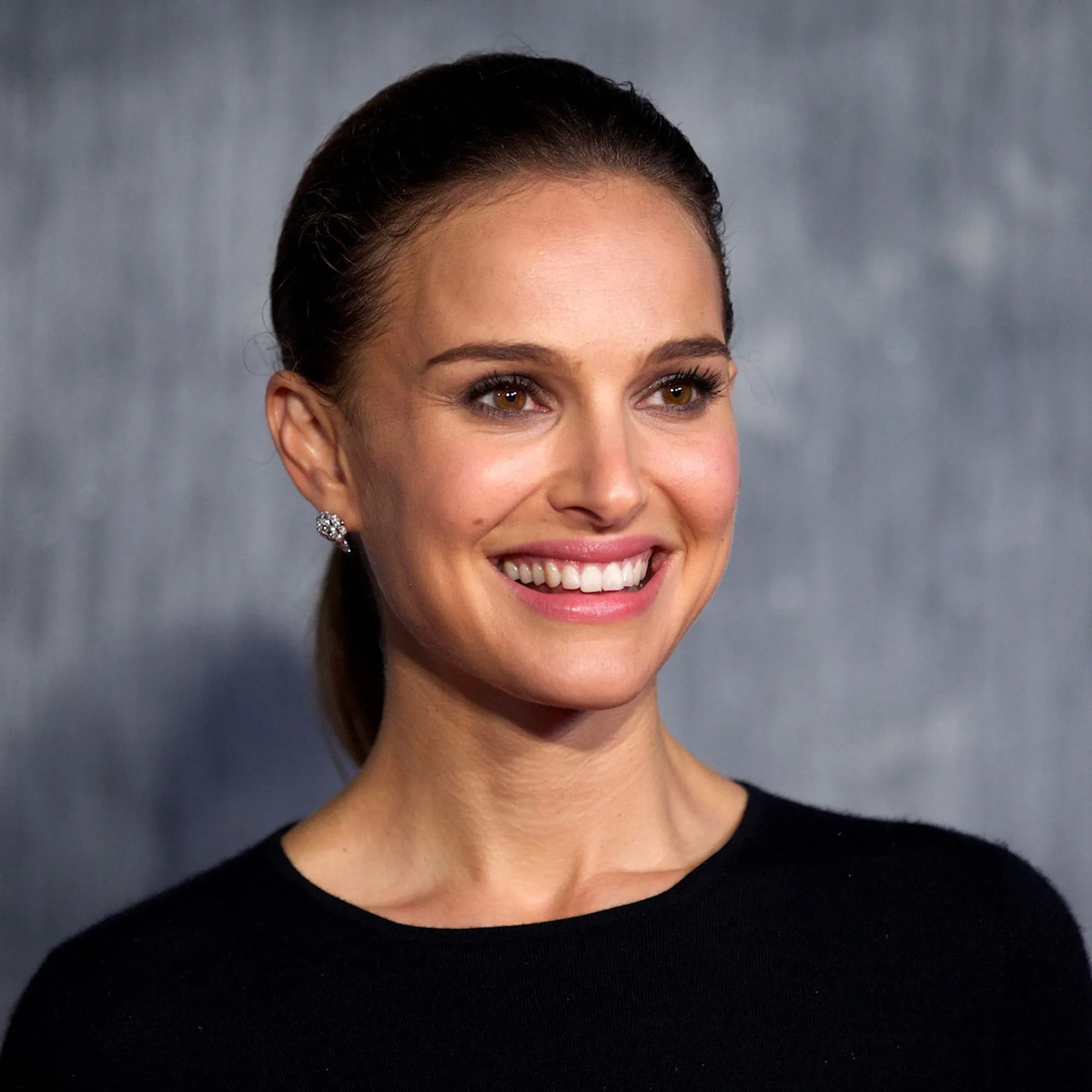 La actriz Natalie Portman asegura que es muy descuidada con sus cutículas. La actriz Natalie Portman asegura que es muy descuidada con sus cutículas. 