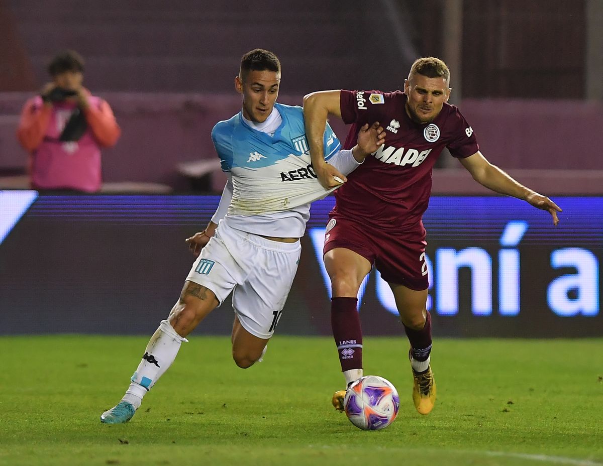 Racing quedó puntero faltando una fecha, pero tiene un partido más que Boca