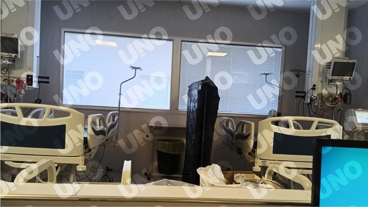 La cama en la que estaba Evelyn Carrera internada en el Hospital Central estaba a pocos metros de la isla donde trabajan 6 enfermeros por turno, y creen que no podría haber ocurrido la violación. La cama en la que estaba Evelyn Carrera internada en el Hospital Central estaba a pocos metros de la isla donde trabajan 6 enfermeros por turno, y creen que no podría haber ocurrido la violación.