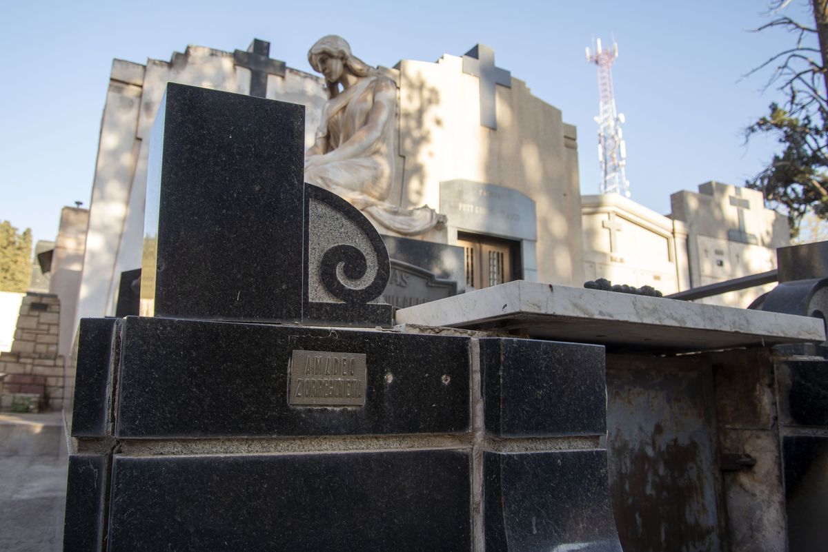 La historia que une al cementerio de Capital con la reina Máxima