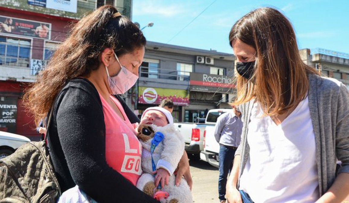 La directora de ANSES, Fernanda Raverta, afirmó que "no estamos en la misma situación" para el pago del bono de $10.000. ¿Se pagará el cuarto IFE? ¿Hay IFE 4? 