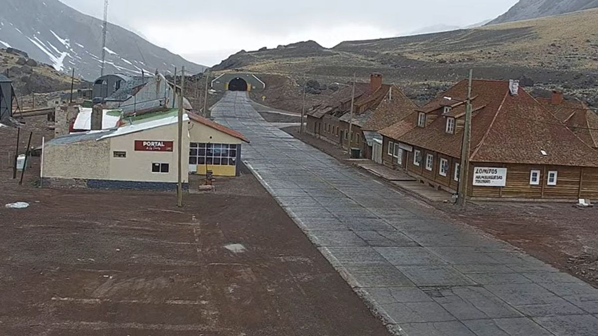 Trabajarán en el mantenimiento de las videocámaras del Paso Cristo Redentor.