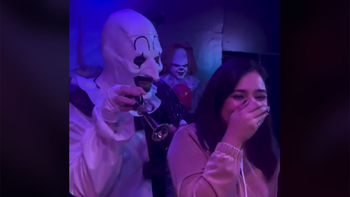 Conocé por dentro del bar de terror que está en Buenos Aires.