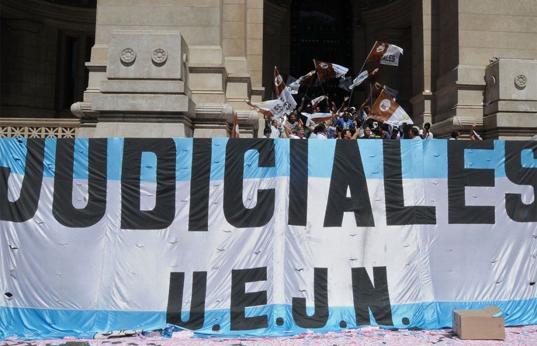 Habrá paro por 36 horas por la falta de recomposición salarial que debería adoptar la Corte Suprema para los empleados judiciales, afirmó su sindicato. Foto: NA.