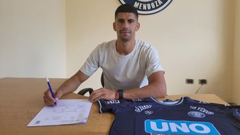 Luciano Abecasis estampó su firma en Independiente Rivadavia