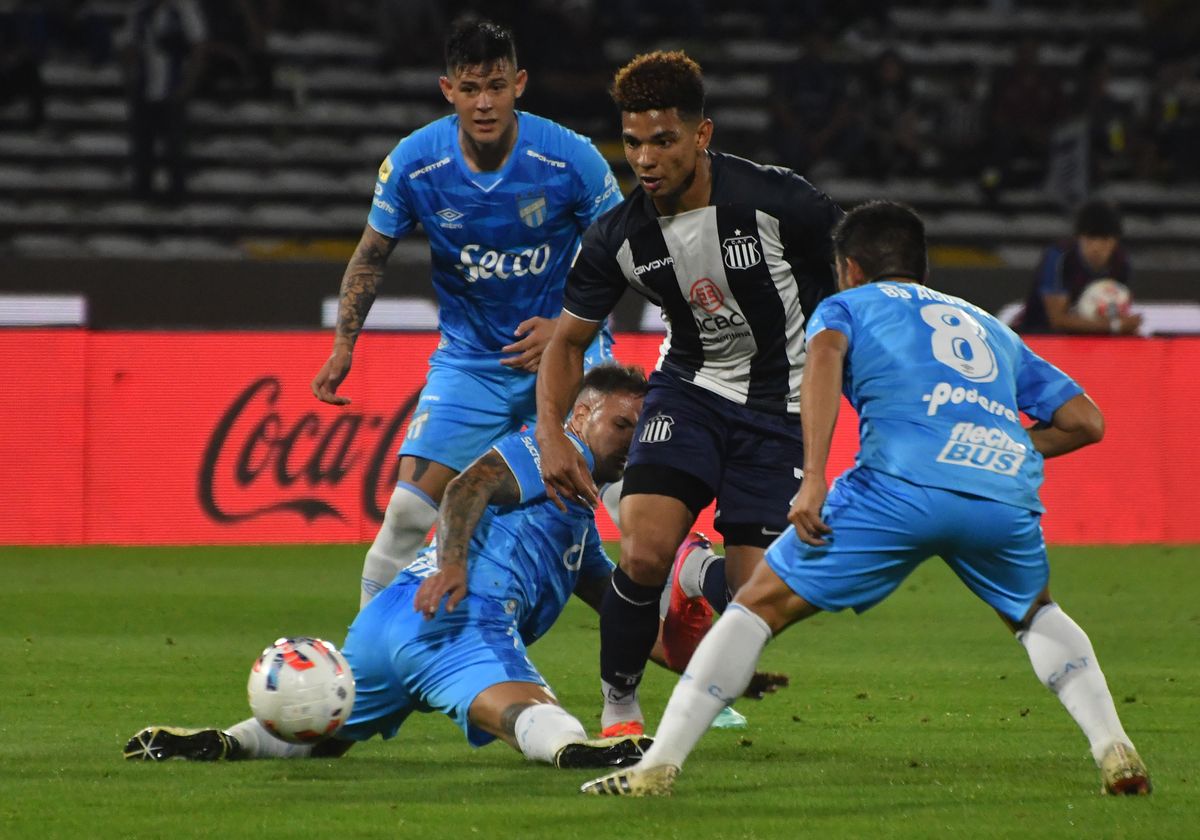 Talleres bati&oacute; a Atl&eacute;tico Tucum&aacute;n y est&aacute; segundo en la Liga Profesional de F&uacute;tbol