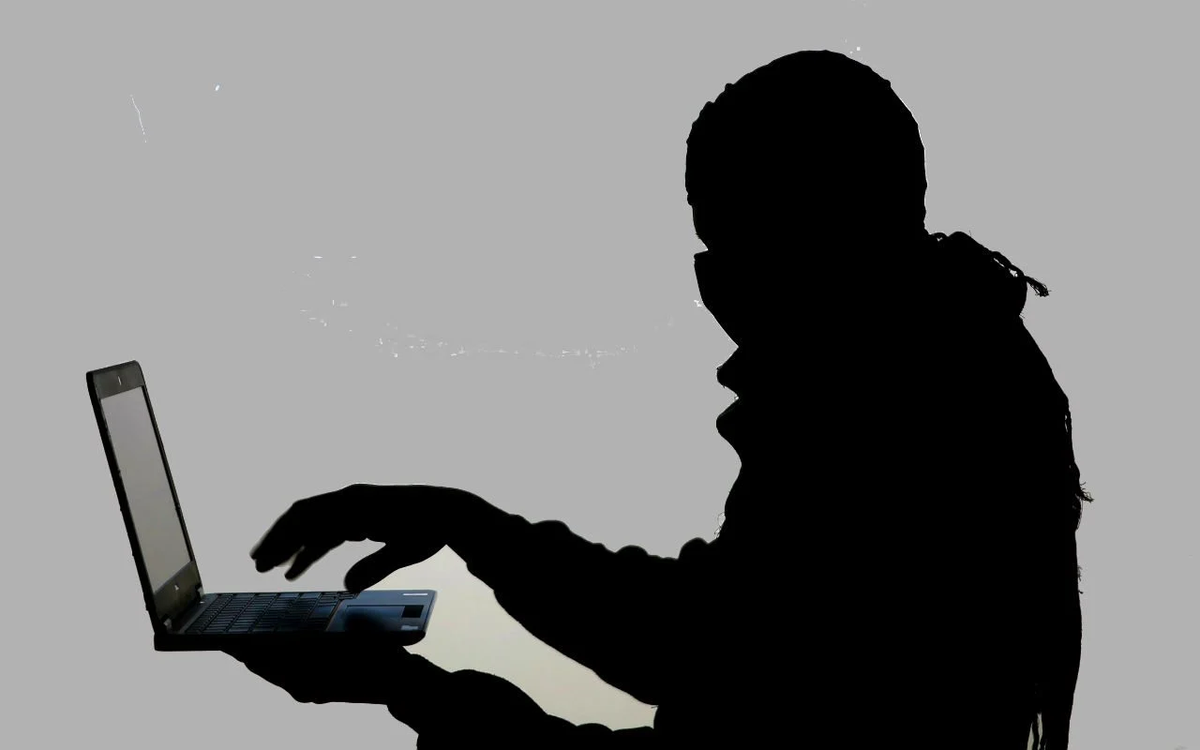 Estados Unidos debe comenzar a tomar medidas en cuanto al robo de identidad. Estados Unidos debe comenzar a tomar medidas en cuanto al robo de identidad.