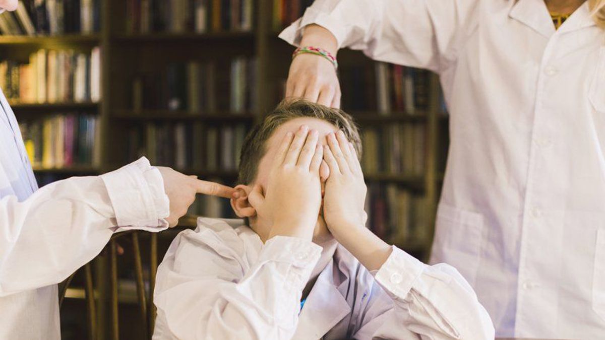 La DGE dio a conocer un nuevo protocolo de actuación ante casos de bullying y brindó señales de alarma para padres y docentes.