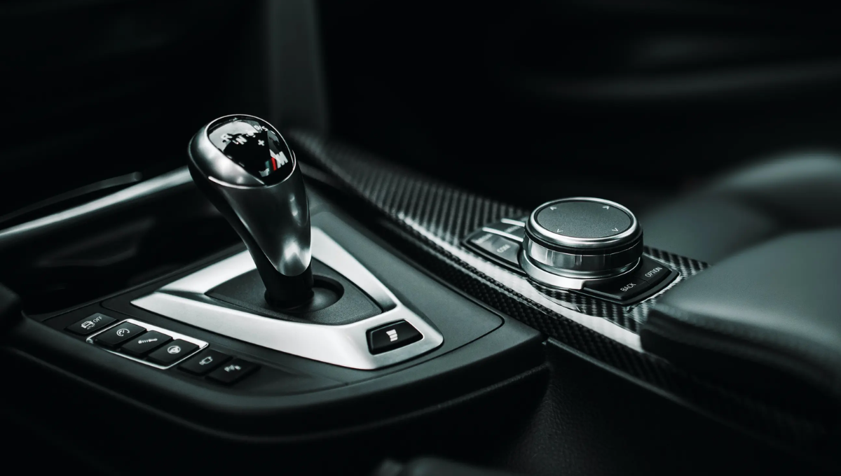 Que significa el dispositivo overdrive en un auto automático y para qué sirve