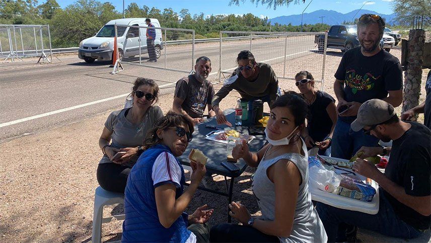 Coronavirus en Mendoza: Mendocinos varados entre Catamarca y La Rioja son amenazados con prisión
