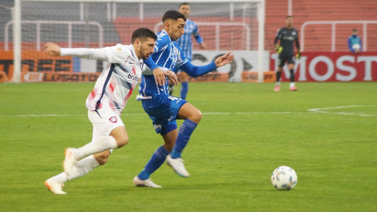 El Tomba y San Lorenzo completarían el partido en la fecha FIFA.