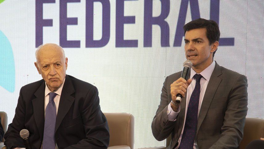 Para Urtubey la polarización es la causante de los niveles de pobreza