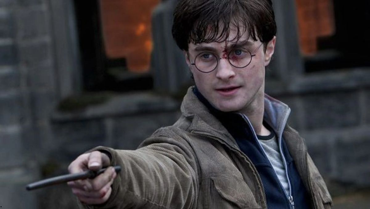 Un objeto de Harry Potter fue subastado para ayudar a un doble de riesgo y se convirtió en el más costoso.