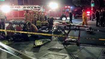 Una mujer mató con su auto a tres feligreses en California e hirió a varios más