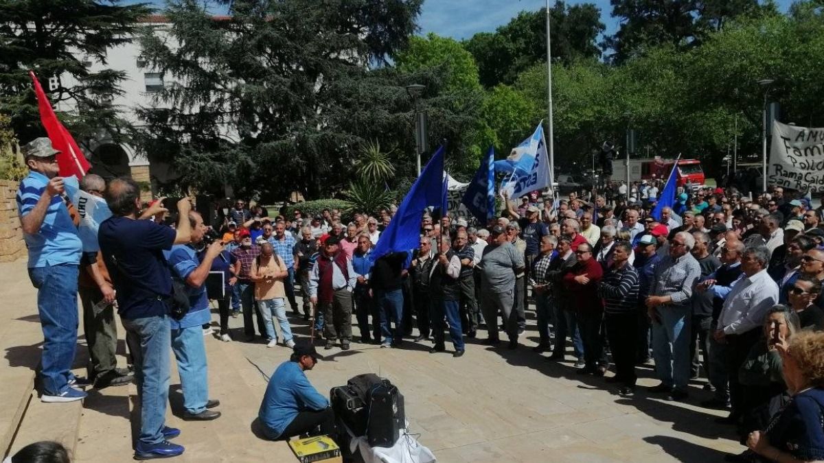 La protesta de la mañana terminó con algunos incidentes. Foto: Amuppol.