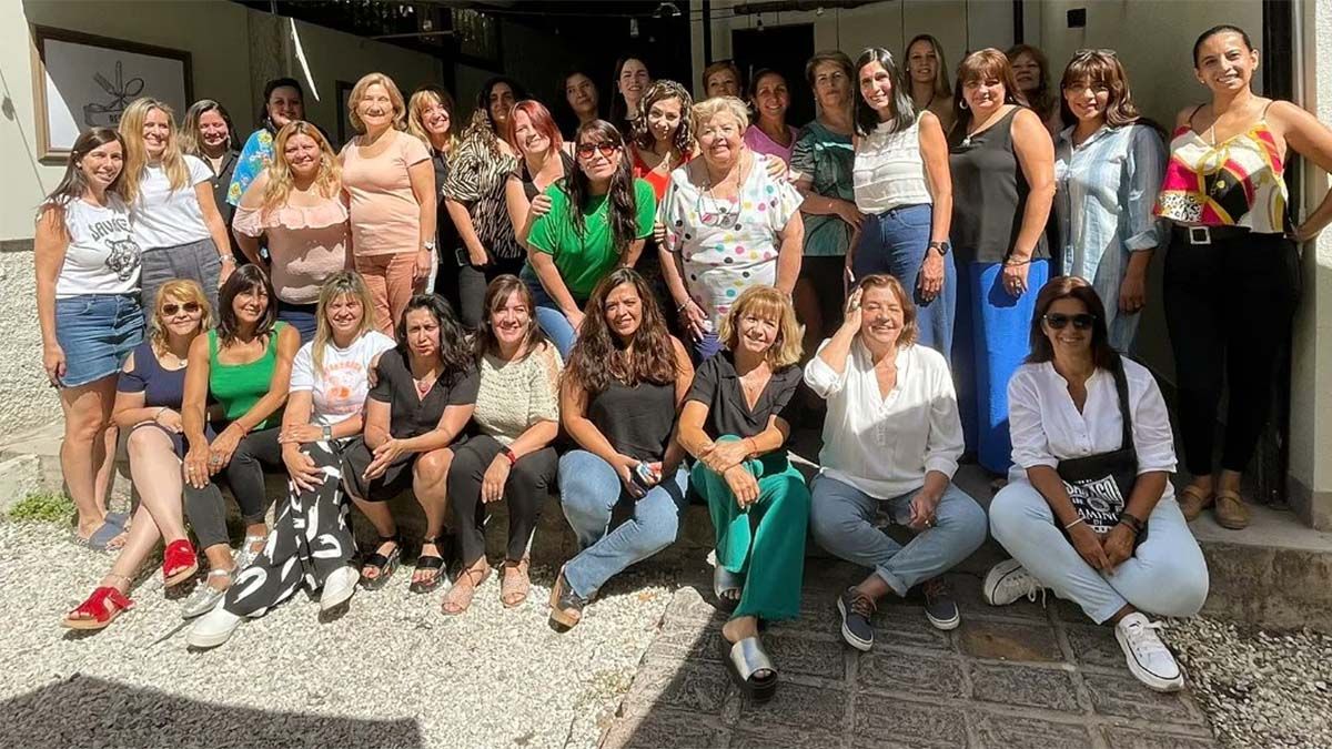 Encuentro de mujeres del Frente Cambia Mendoza.