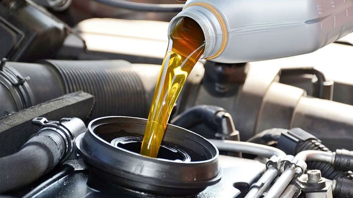 Esta mezcla puede ser efectiva contra los manchones de aceite del auto. Esta mezcla puede ser efectiva contra los manchones de aceite del auto. 