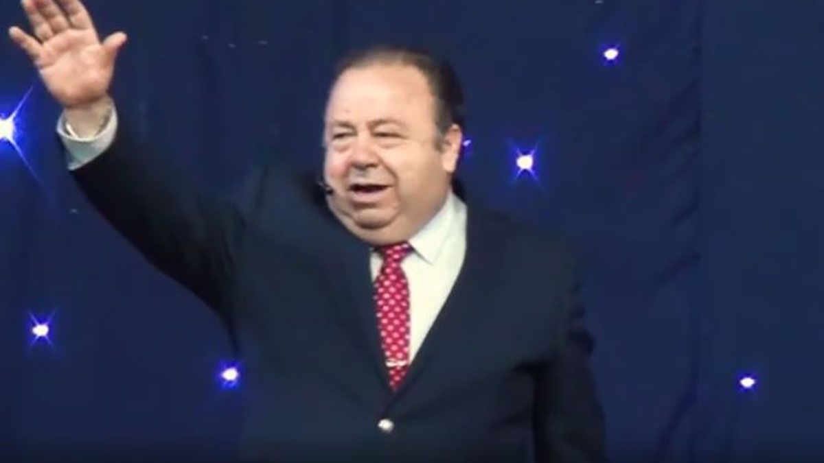 El pastor Héctor Bonarrico.