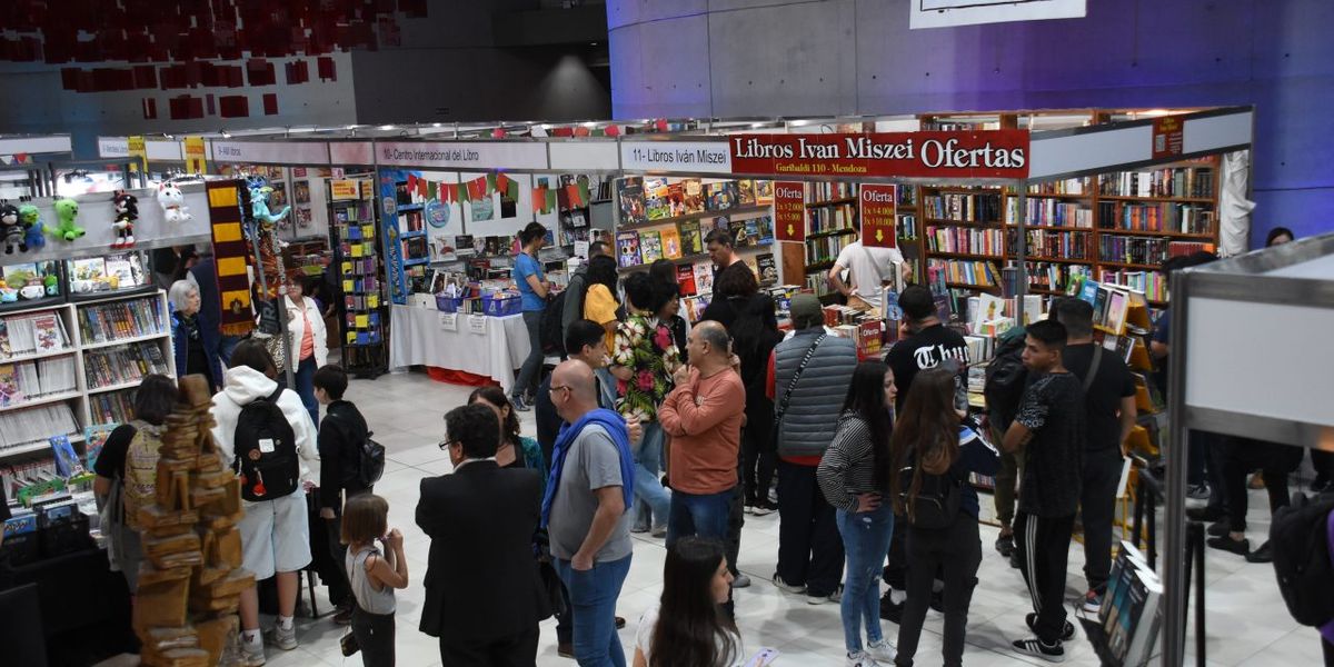 Las actividades de la Feria del Libro previstas para este viernes quedaron suspendidas.