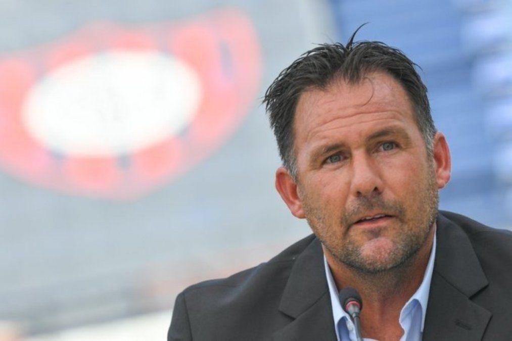 Diego Dabove fue presentado oficialmente en San Lorenzo.