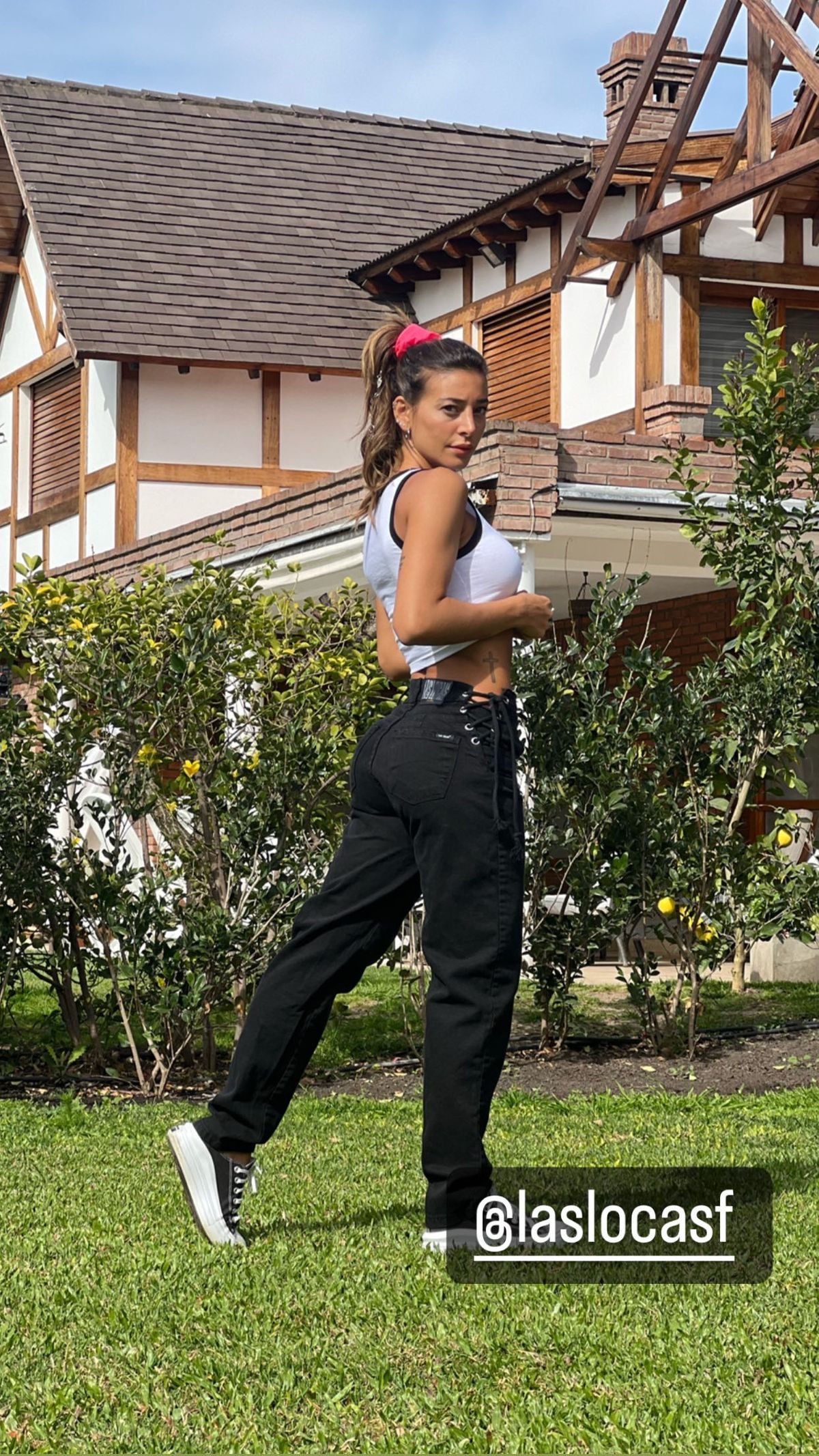 La foto de Sol Pérez posando de espaldas como nunca antes.