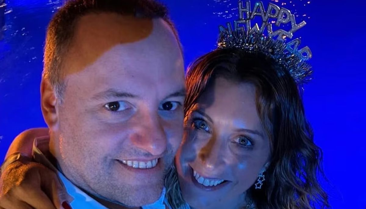 Manuel Adorni y su esposa Betine Angeletti.