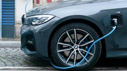Estados Unidos aplica medidas sobre autos eléctricos antes de las elecciones. (Foto: Unsplash)