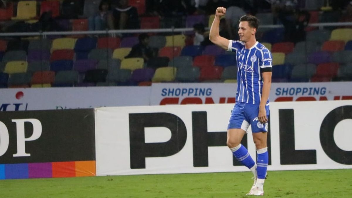 Tadeo Allende marcó un golazo ante Central Córdoba en Santiago del Estero