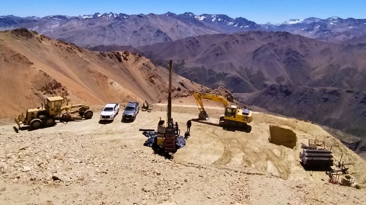 Kobrea inició la primera campaña de perforación minera en Malargüe.