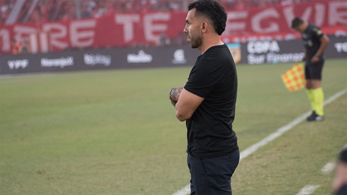 Carlos Tevez seguirá siendo el DT de Independiente de Avellaneda