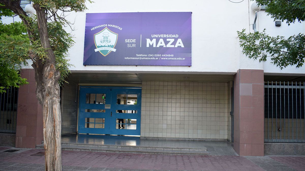 En el colegio Maristas está la sede de la Universidad Maza en San Rafael.