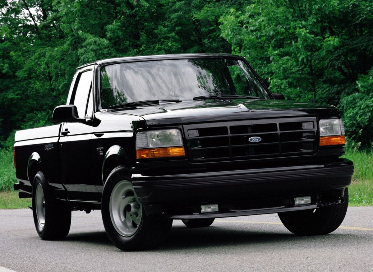 Si no revisan el Ford F-150 Lightning podrías sufrir una pérdida de control del vehículo. Si no revisan el Ford F-150 Lightning podrías sufrir una pérdida de control del vehículo.