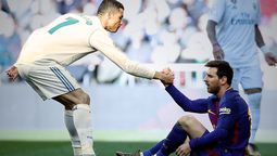 Cristiano Ronaldo saludó a Lionel Messi, en su momento más difícil.