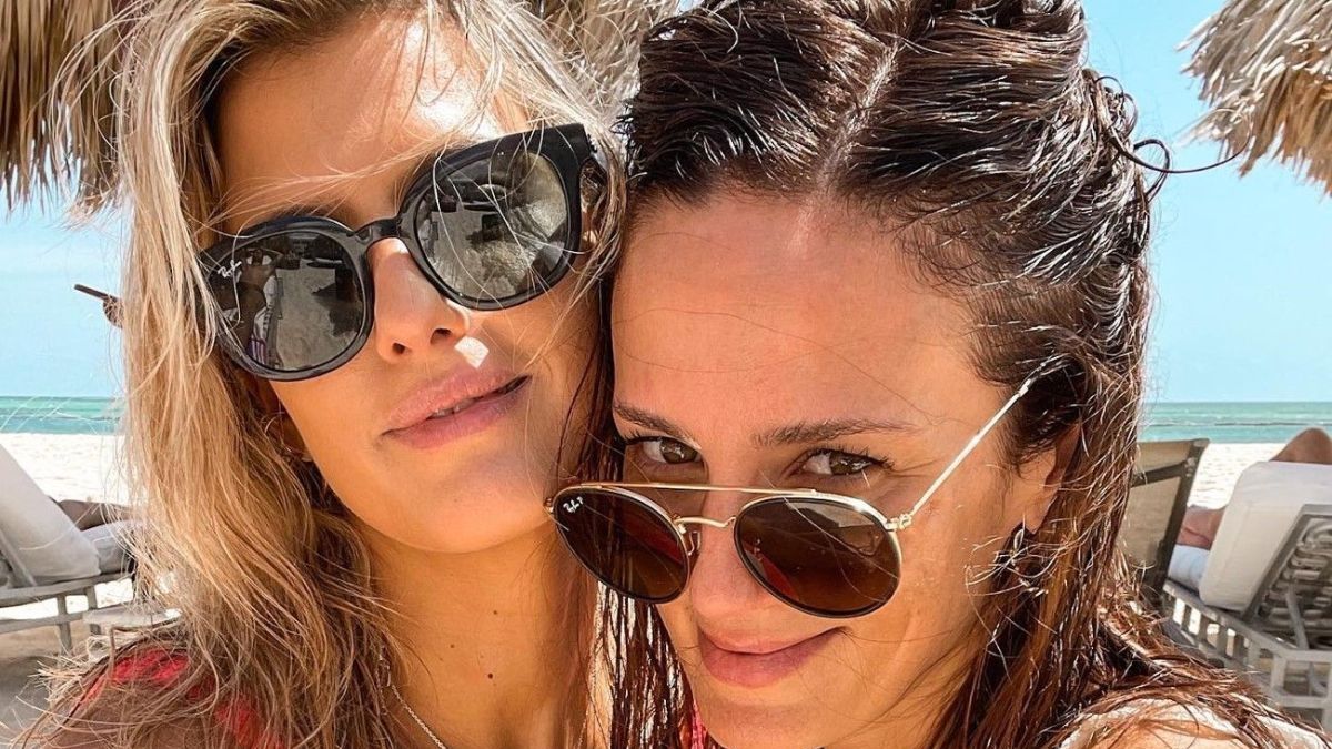 Se viralizan fotos privadas de Paula Chaves y Mery del Cerro en  micro-bikini y explota Instagram