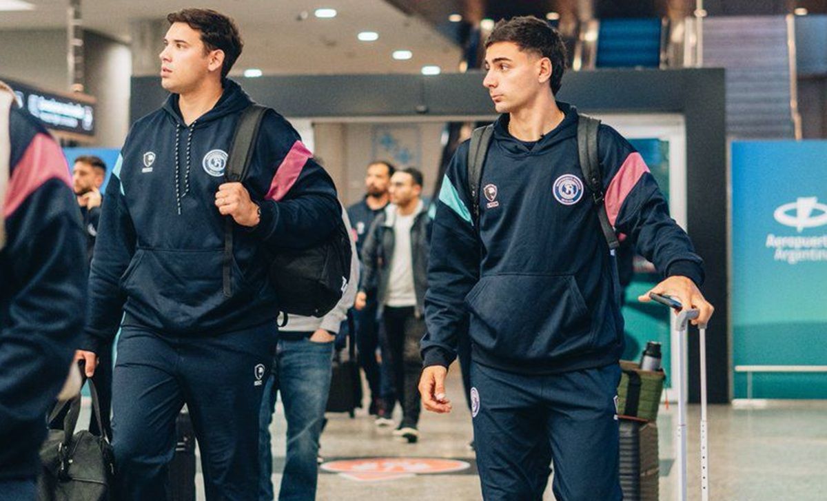 La delegación de la Lepra finalmente aterrizó en Santa Fe.