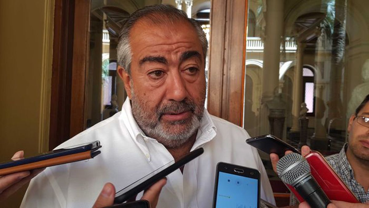 H&eacute;ctor Daer, uno de los integrantes del Consejo del Salario.