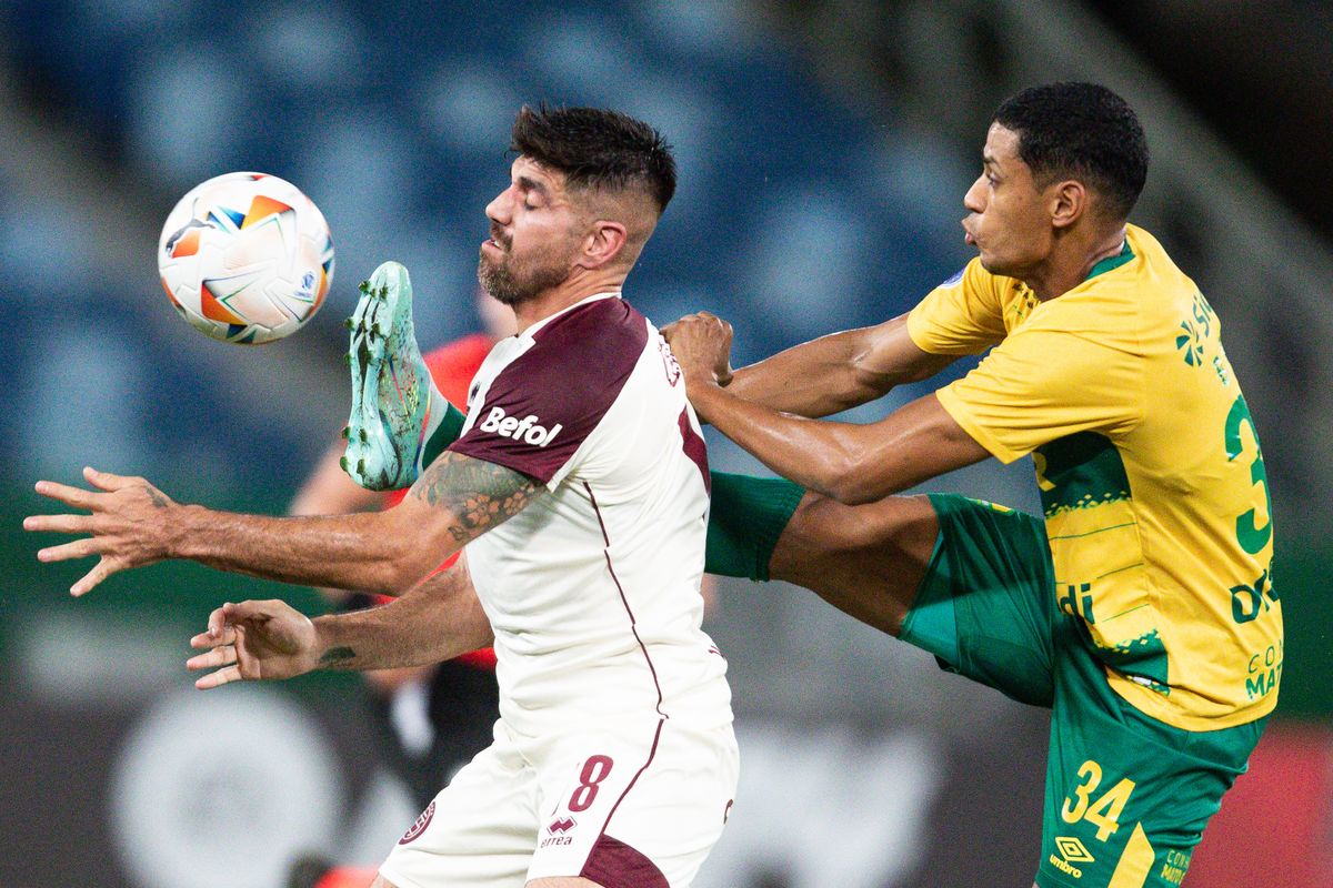 Lanús rescató un punto frente a Cuiabá.